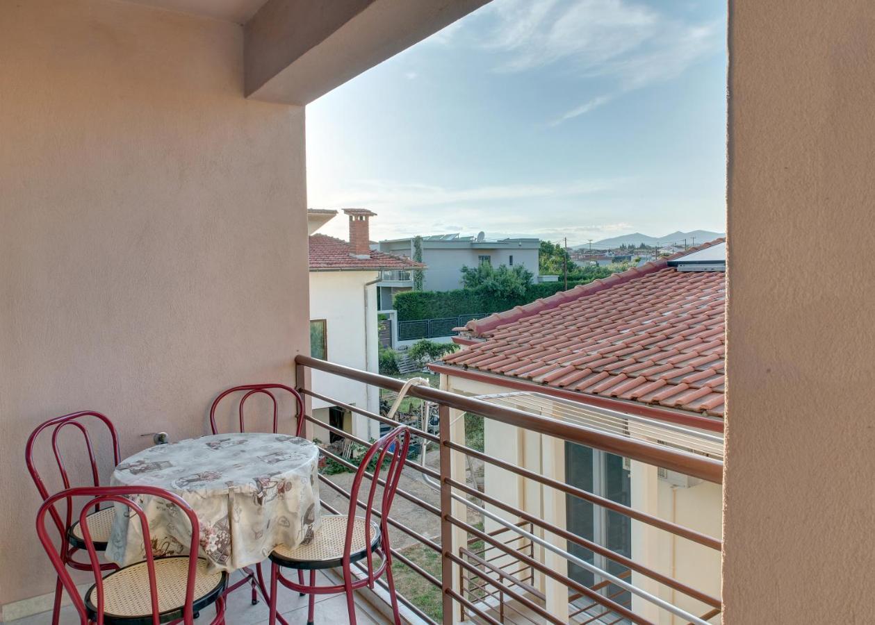 Achilleas Apartments Kalyves Polygyrou ภายนอก รูปภาพ