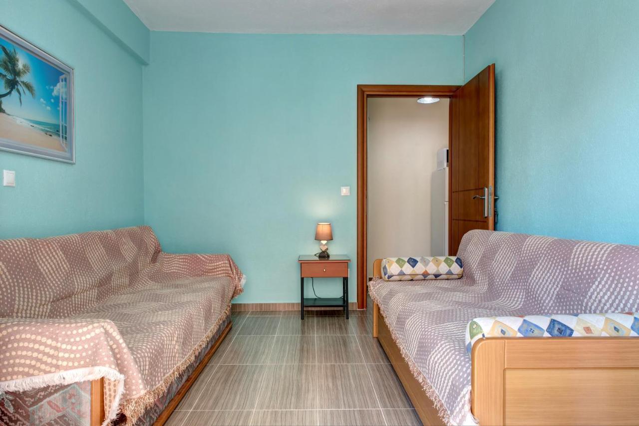Achilleas Apartments Kalyves Polygyrou ภายนอก รูปภาพ